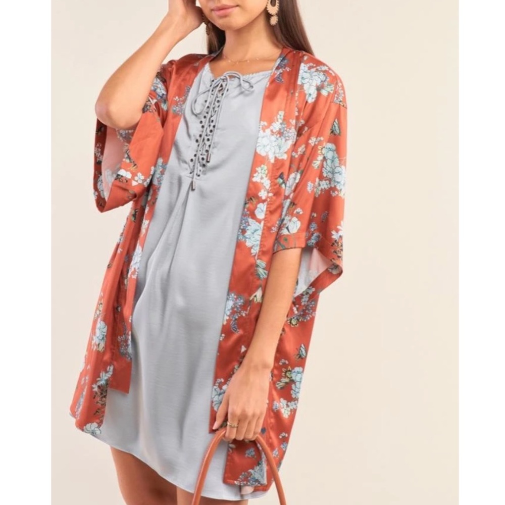NWT Satin kimono